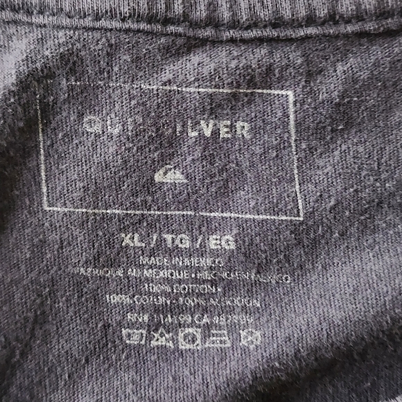 Quicksilver Navy Skull Graphic Kids T-Shirt Size XL - Picture 8 of 8